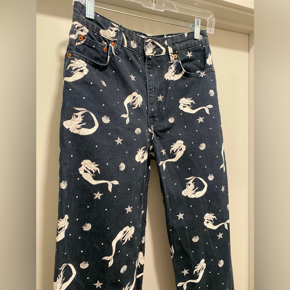 Zara Black & White Mermaid Print Full-Length In Off The Seas Denim Jeans - 2